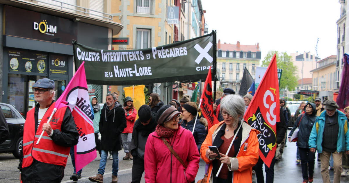 Haute-Loire Environ 450 manifestants défilent dans le Puy-en-Velay pour le 1er-Mai