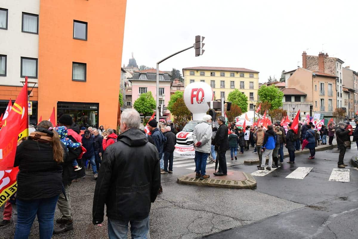 , Un peu moins de 500 manifestants dans les rues du Puy-en-Velay pour le 1er-Mai